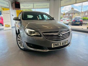 Vauxhall Insignia 1.8 16V Design Euro 5 5dr