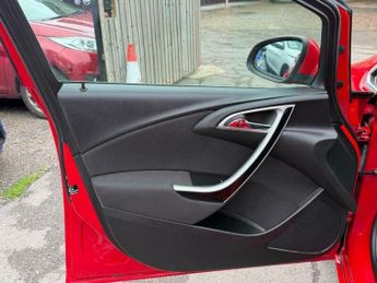 Vauxhall Astra 1.6 16v SRi Auto Euro 5 5dr