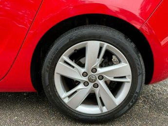 Vauxhall Astra 1.6 16v SRi Auto Euro 5 5dr