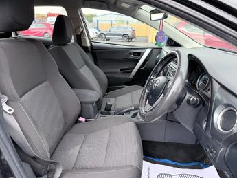 Toyota Auris VVT-I ICON Auto PETROL 1 OWNER CAMERA FRESH MOT SERVICED