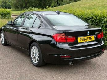 BMW 3 SERIES 2.0 320d ED EfficientDynamics Business Auto Euro 5 (s/s) 4dr
