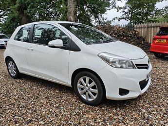 Toyota Yaris VVT-I TR