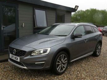 Volvo V60 2.4 D4 Lux Nav Estate 5dr Diesel Auto AWD Euro 6 (s/s) (190 ps)