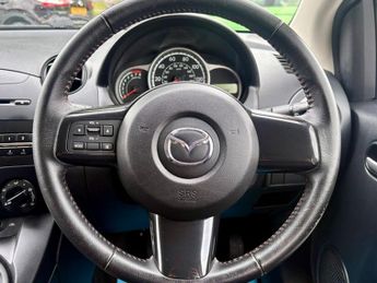 Mazda MAZDA 2 COLOUR EDITION
