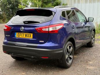 Nissan Qashqai 1.2 DIG-T N-Connecta XTRON 2WD Euro 6 (s/s) 5dr