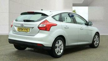 Ford Focus 1.6 Titanium Navigator Powershift Euro 5 5dr