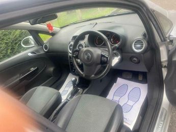 Vauxhall Corsa 1.4i 16v Design 5dr (a/c)