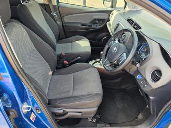 Toyota Yaris 1.5 VVT-h Icon E-CVT Euro 6 5dr