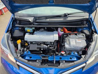 Toyota Yaris 1.5 VVT-h Icon E-CVT Euro 6 5dr