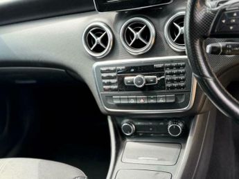 Mercedes-Benz A Class 1.5 A180 CDI Sport 7G-DCT Euro 5 (s/s) 5dr