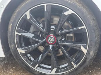 Toyota Corolla 2.0 VVT-h GR SPORT CVT Euro 6 (s/s) 5dr