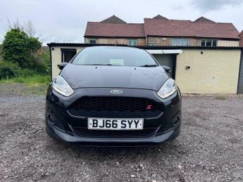 Ford Fiesta 1.0T EcoBoost ST-Line Euro 6 (s/s) 3dr