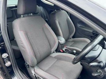 Ford Fiesta 1.0T EcoBoost ST-Line Euro 6 (s/s) 3dr