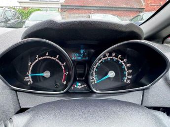 Ford Fiesta 1.0T EcoBoost ST-Line Euro 6 (s/s) 3dr