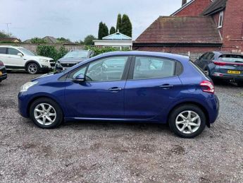 Peugeot 208 1.2 VTi Active Euro 5 5dr