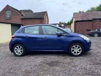 Peugeot 208 1.2 VTi Active Euro 5 5dr