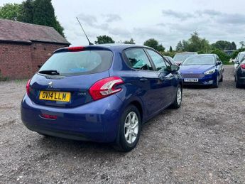 Peugeot 208 1.2 VTi Active Euro 5 5dr
