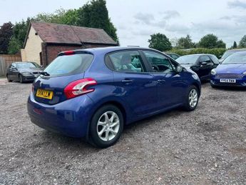 Peugeot 208 1.2 VTi Active Euro 5 5dr