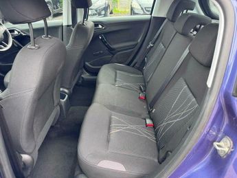 Peugeot 208 1.2 VTi Active Euro 5 5dr