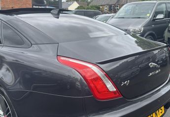 Jaguar XJ 3.0d V6 R-Sport Saloon 4dr Diesel Auto Euro 6 (s/s) (300 ps)