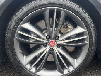 Jaguar XJ 3.0d V6 R-Sport Saloon 4dr Diesel Auto Euro 6 (s/s) (300 ps)