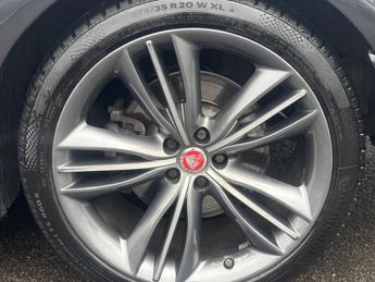 Jaguar XJ 3.0d V6 R-Sport Saloon 4dr Diesel Auto Euro 6 (s/s) (300 ps)