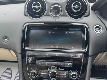 Jaguar XJ 3.0d V6 R-Sport Saloon 4dr Diesel Auto Euro 6 (s/s) (300 ps)