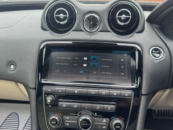 Jaguar XJ 3.0d V6 R-Sport Saloon 4dr Diesel Auto Euro 6 (s/s) (300 ps)