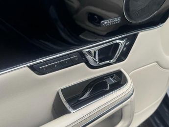 Jaguar XJ 3.0d V6 R-Sport Saloon 4dr Diesel Auto Euro 6 (s/s) (300 ps)