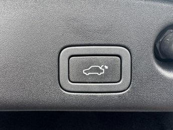 Jaguar XJ 3.0d V6 R-Sport Saloon 4dr Diesel Auto Euro 6 (s/s) (300 ps)