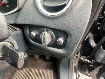 Ford Fiesta 1.25 Zetec 5dr