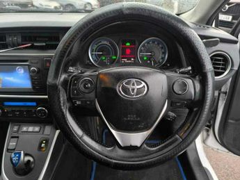 Toyota Auris VVT-I EXCEL