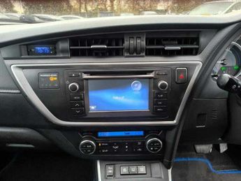 Toyota Auris VVT-I EXCEL