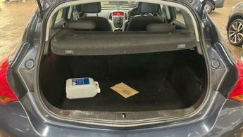 Vauxhall Astra 1.6 16v Exclusiv Auto Euro 5 5dr