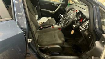Vauxhall Astra 1.6 16v Exclusiv Auto Euro 5 5dr