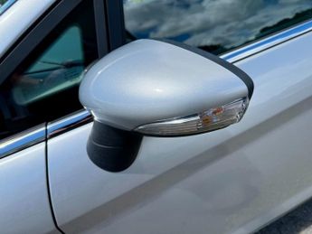 Ford Fiesta ZETEC BLUETOOTH+2 KEYS+ISOFIX