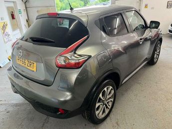 Nissan Juke 1.6 Tekna XTRON Euro 6 5dr