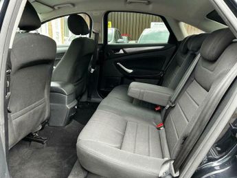 Ford Mondeo 2.0 TDCi Titanium Euro 5 5dr