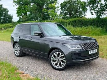 Land Rover Range Rover 3.0 SD V6 Vogue SUV 5dr Diesel Auto 4WD Euro 6 (s/s) (275 ps)