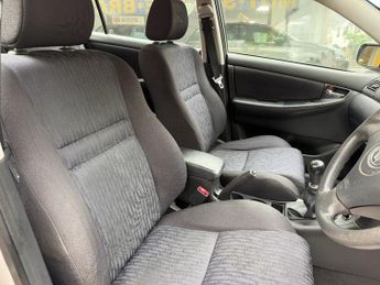 Toyota Corolla VVTI T3