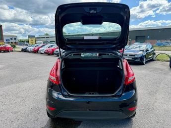 Ford Fiesta ZETEC TWO KEYS+ISOFIX+USB & AUX