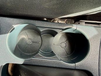 Ford Fiesta ZETEC TWO KEYS+ISOFIX+USB & AUX