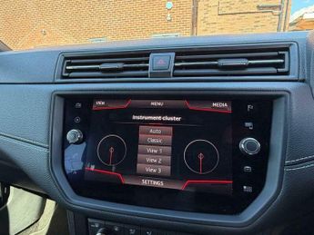 SEAT Arona 1.0 TSI XCELLENCE Lux DSG Euro 6 (s/s) 5dr