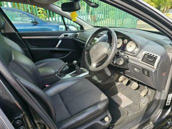 Peugeot 407 2.0 HDi Sport 4dr