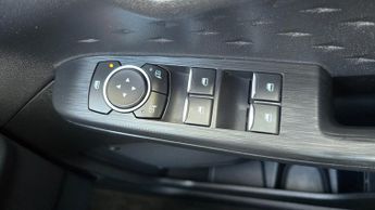 Ford Kuga 1.5 EcoBlue Zetec Auto Euro 6 (s/s) 5dr