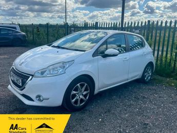 Peugeot 208 £20 TAX // ACTIVE 1.2 PETROL 5 DOOR HATCHBACK