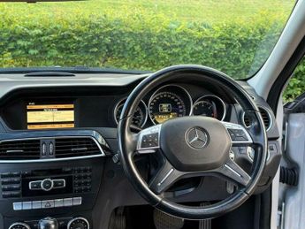 Mercedes-Benz C Class 2.1 C220 CDI BlueEfficiency SE G-Tronic+ Euro 5 (s/s) 4dr