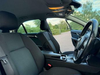 Mercedes-Benz C Class 2.1 C220 CDI BlueEfficiency SE G-Tronic+ Euro 5 (s/s) 4dr