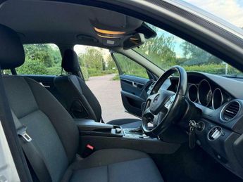 Mercedes-Benz C Class 2.1 C220 CDI BlueEfficiency SE G-Tronic+ Euro 5 (s/s) 4dr
