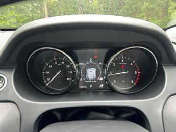 Land Rover Discovery Sport TD4 HSE